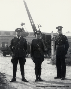 Policiers faisant le guet, 1937