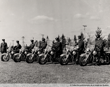 Formation en conduite de motocyclette, 1967