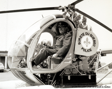 Hélicoptère Schweizer 300, vers 1973